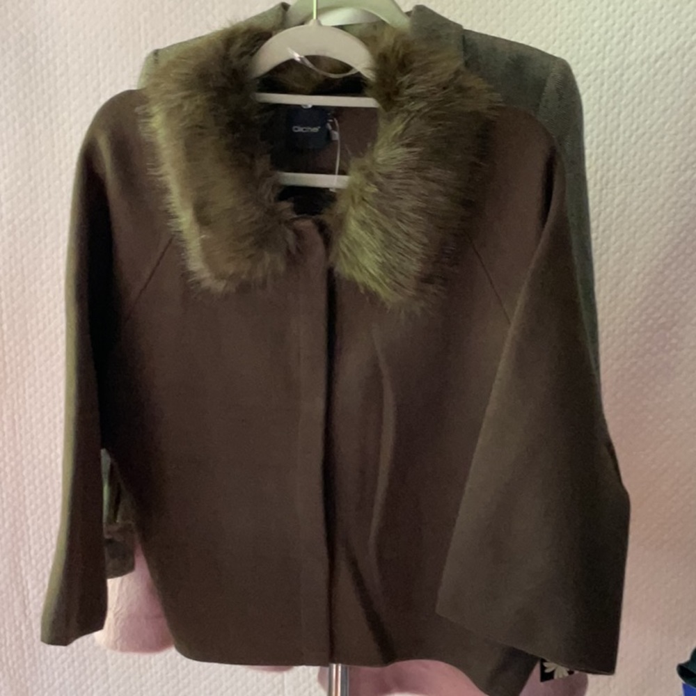 cliché brand jacket olive green 641391BC faux fur collar removable